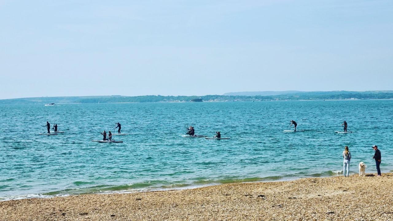Southsea Escape - Coastal Holiday Apartment - 2 Double Bedrooms Portsmouth Luaran gambar