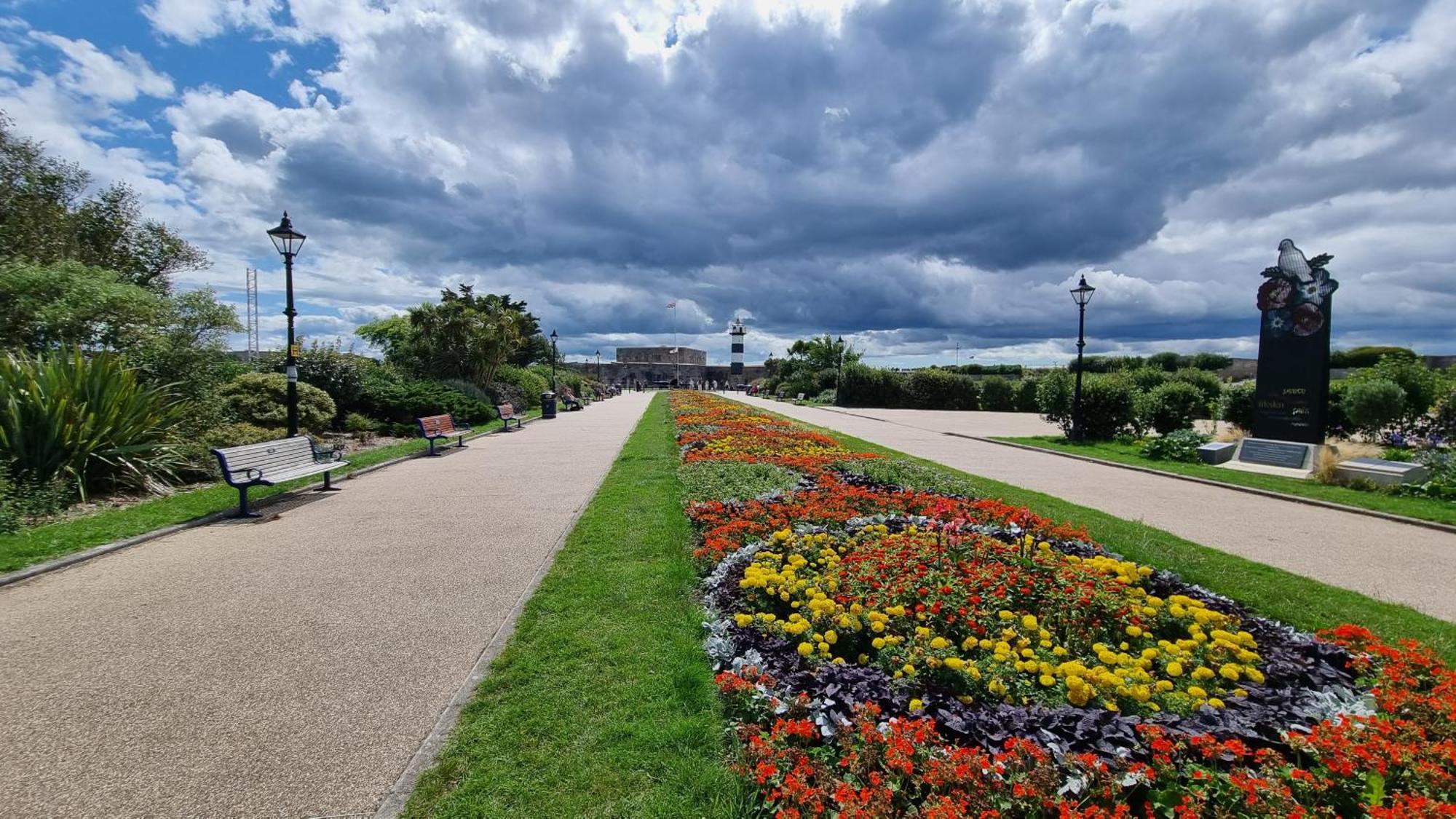 Southsea Escape - Coastal Holiday Apartment - 2 Double Bedrooms Portsmouth Luaran gambar