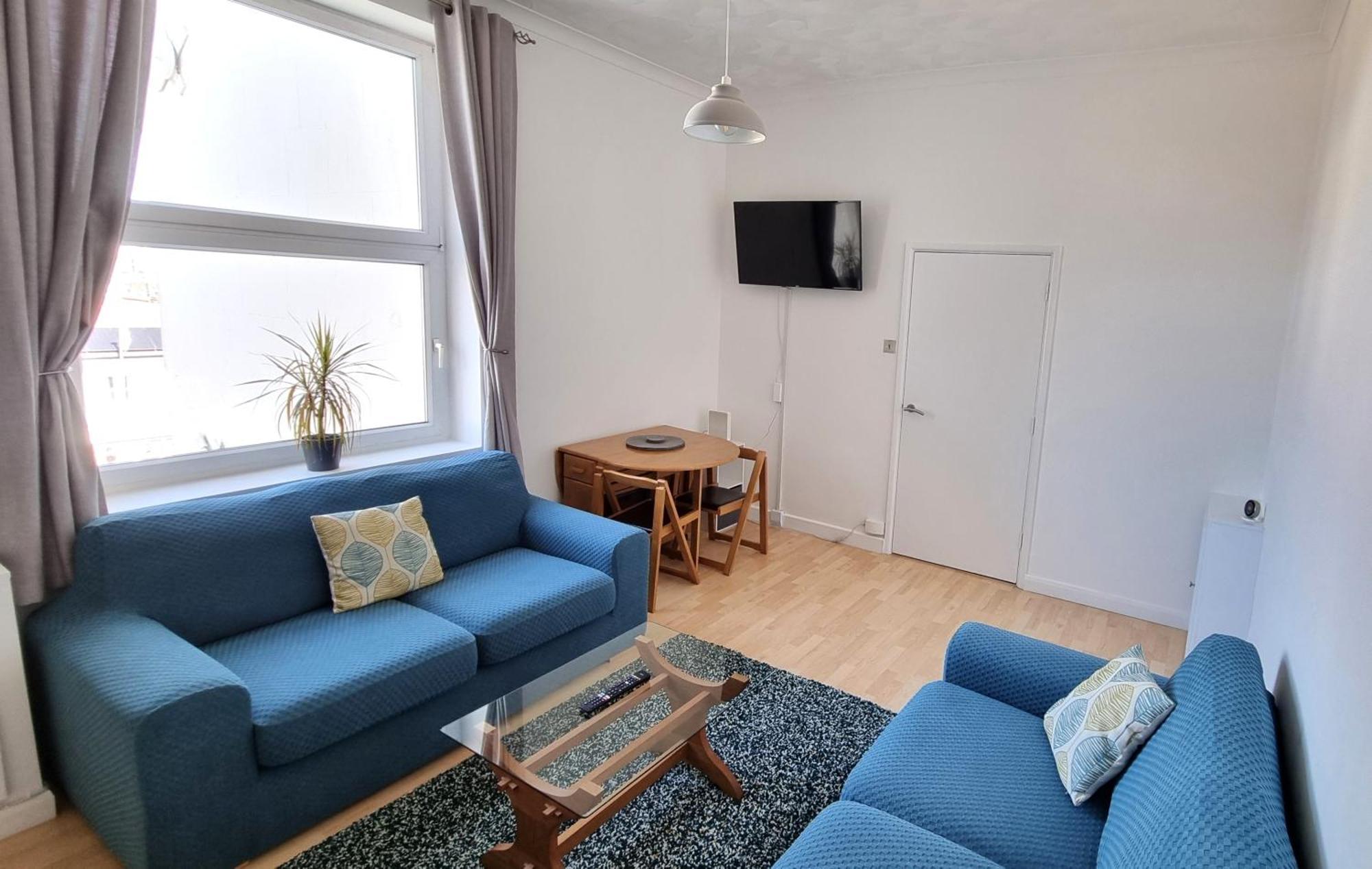 Southsea Escape - Coastal Holiday Apartment - 2 Double Bedrooms Portsmouth Luaran gambar